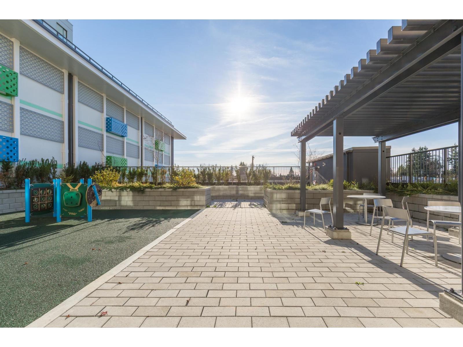 404 27218 Aldergrove Town Centre Drive, Langley, BC - Outdoor