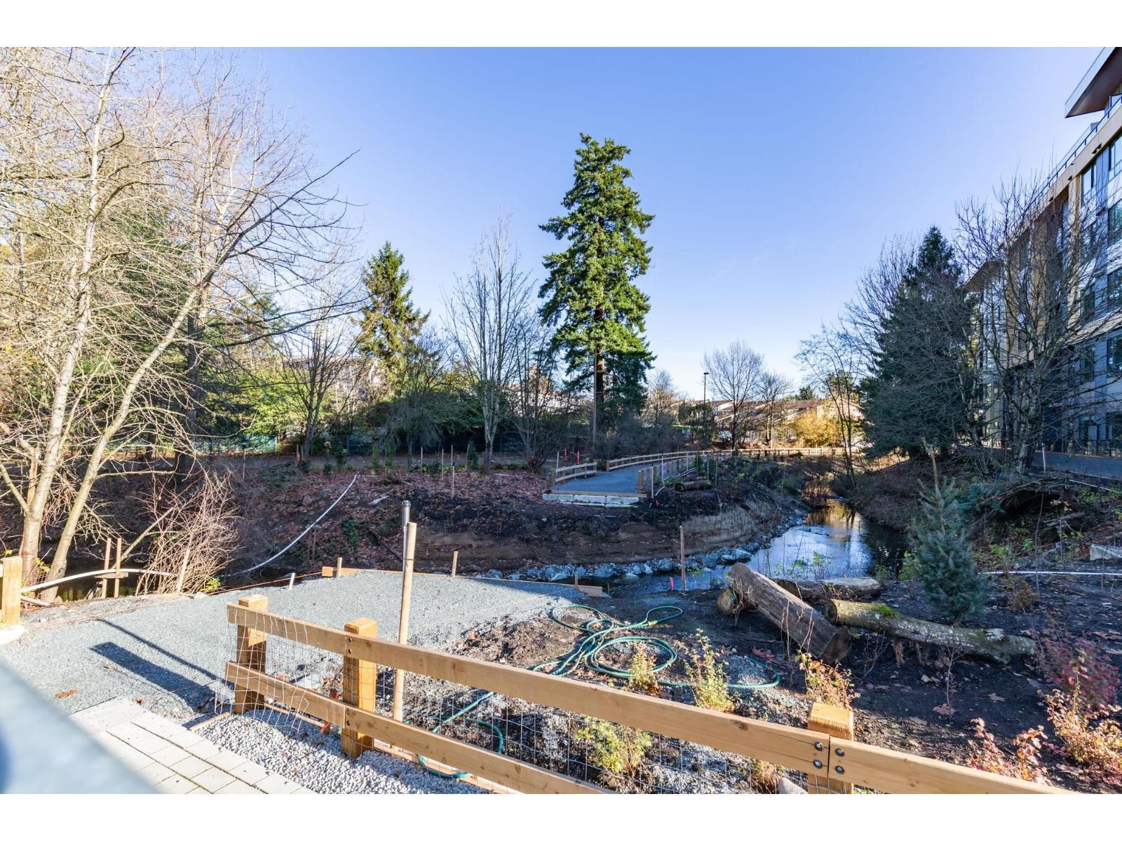 404 27218 Aldergrove Town Centre Drive, Langley, BC - Outdoor