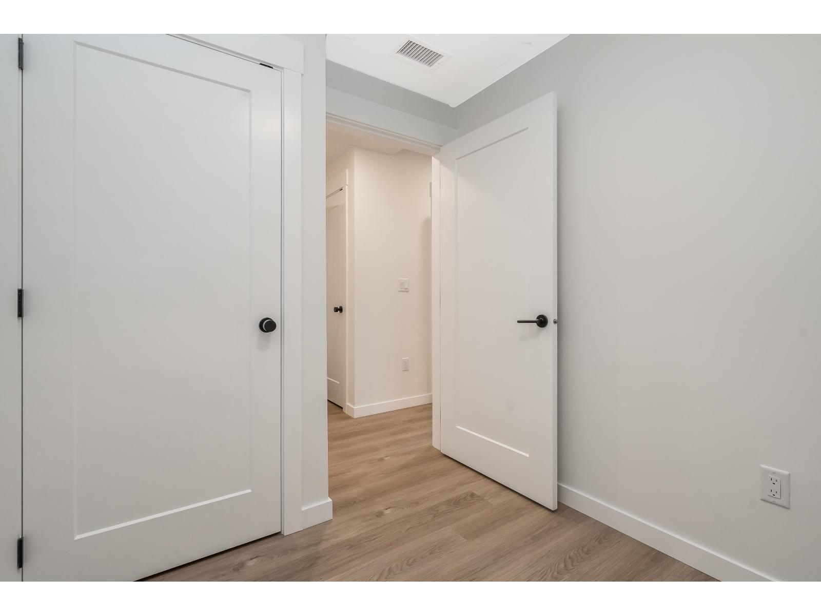 404 27218 Aldergrove Town Centre Drive, Langley, BC - Indoor Photo Showing Other Room
