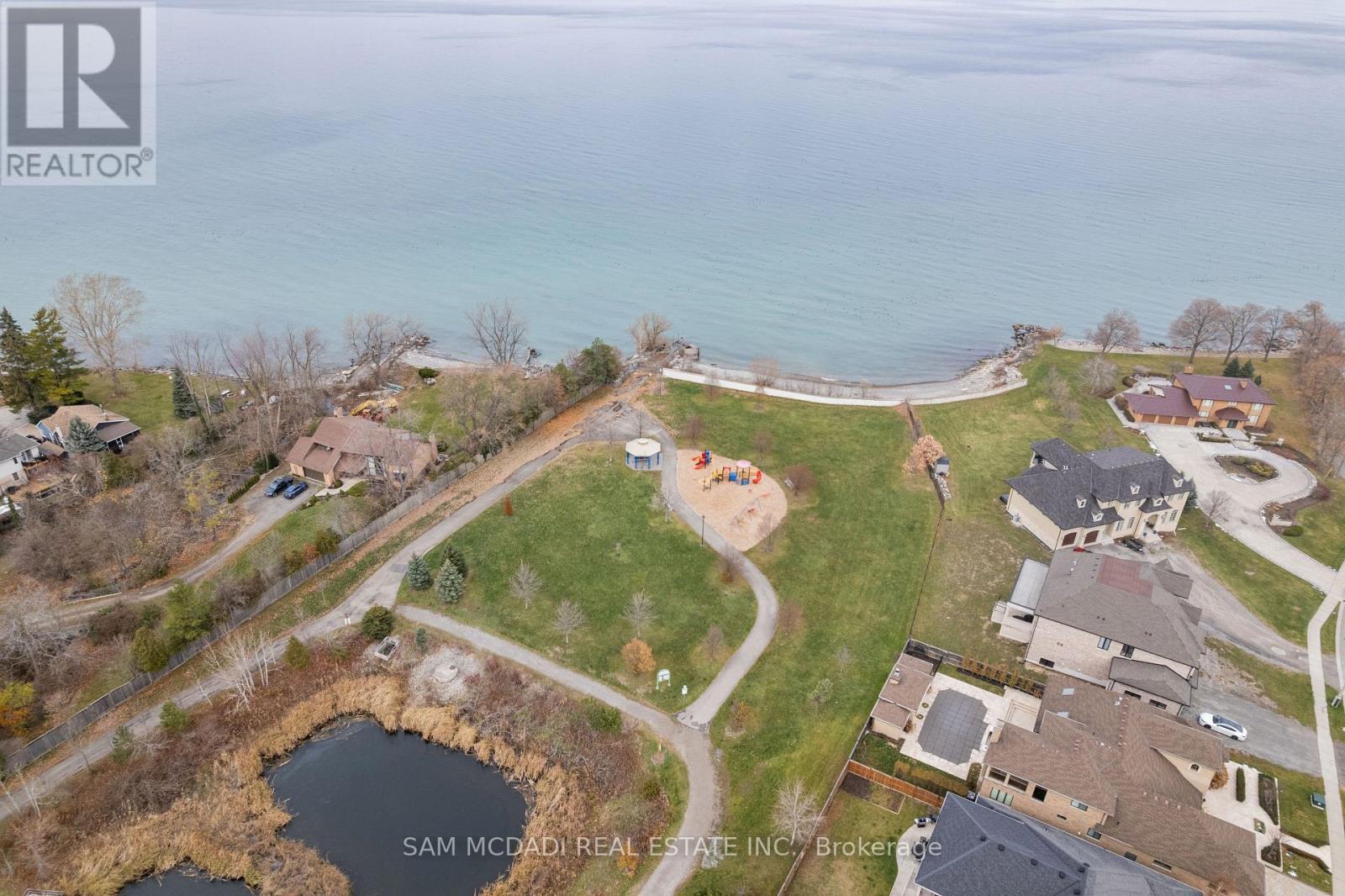 451 Montreal Circle, Hamilton, ON