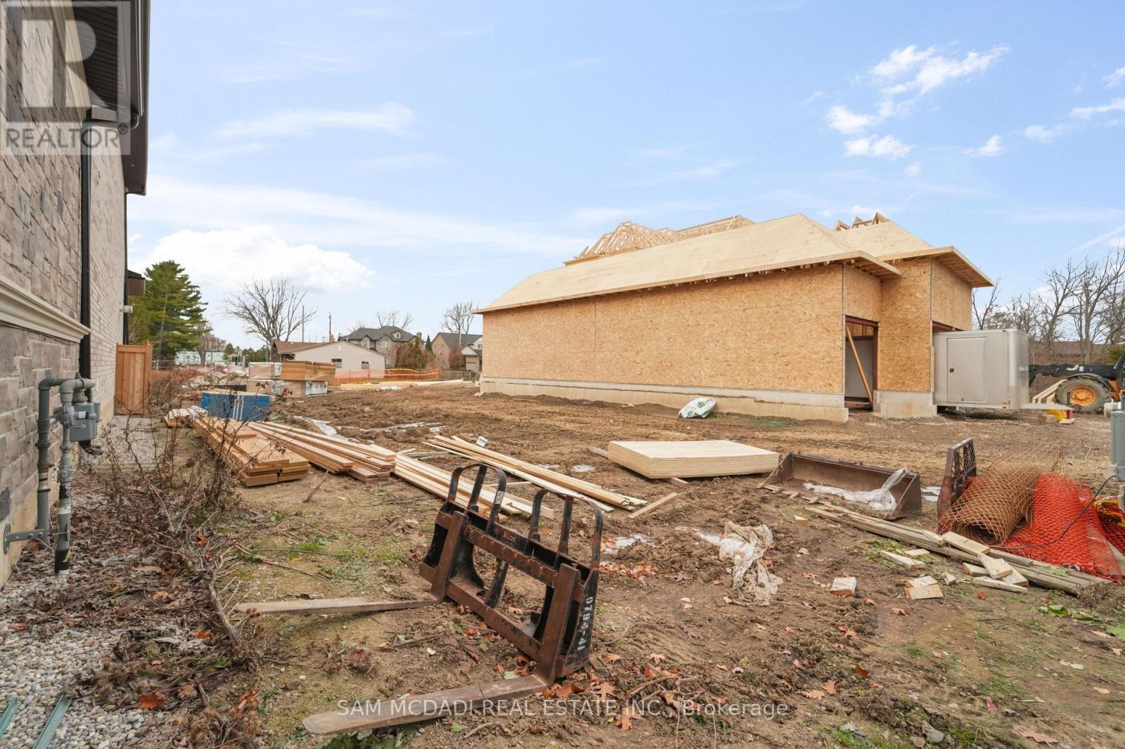 451 Montreal Circle, Hamilton, ON