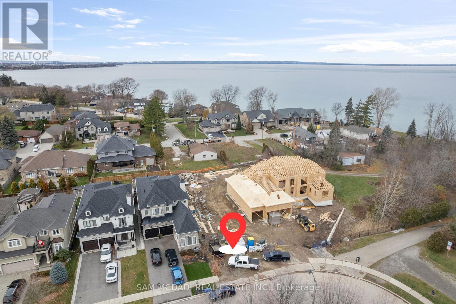 451 Montreal Circle, Hamilton, ON