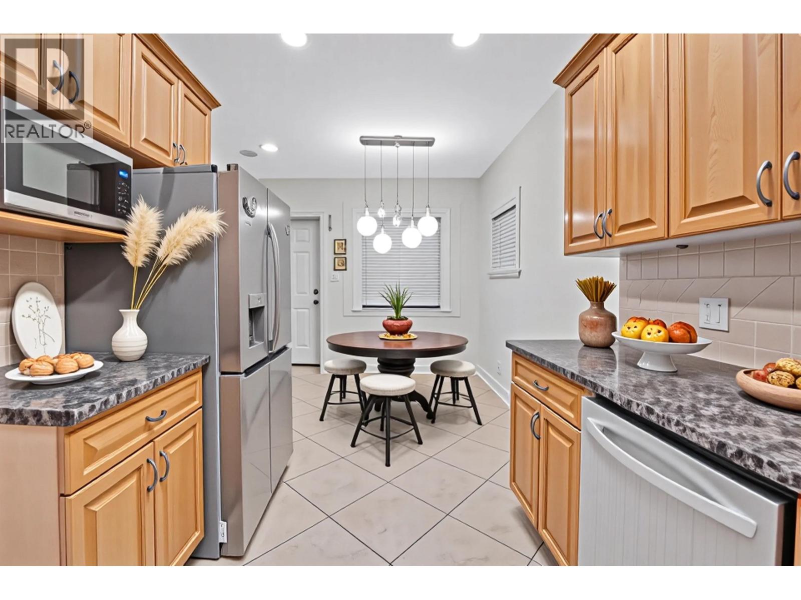 7332 1St Street, Burnaby, BC