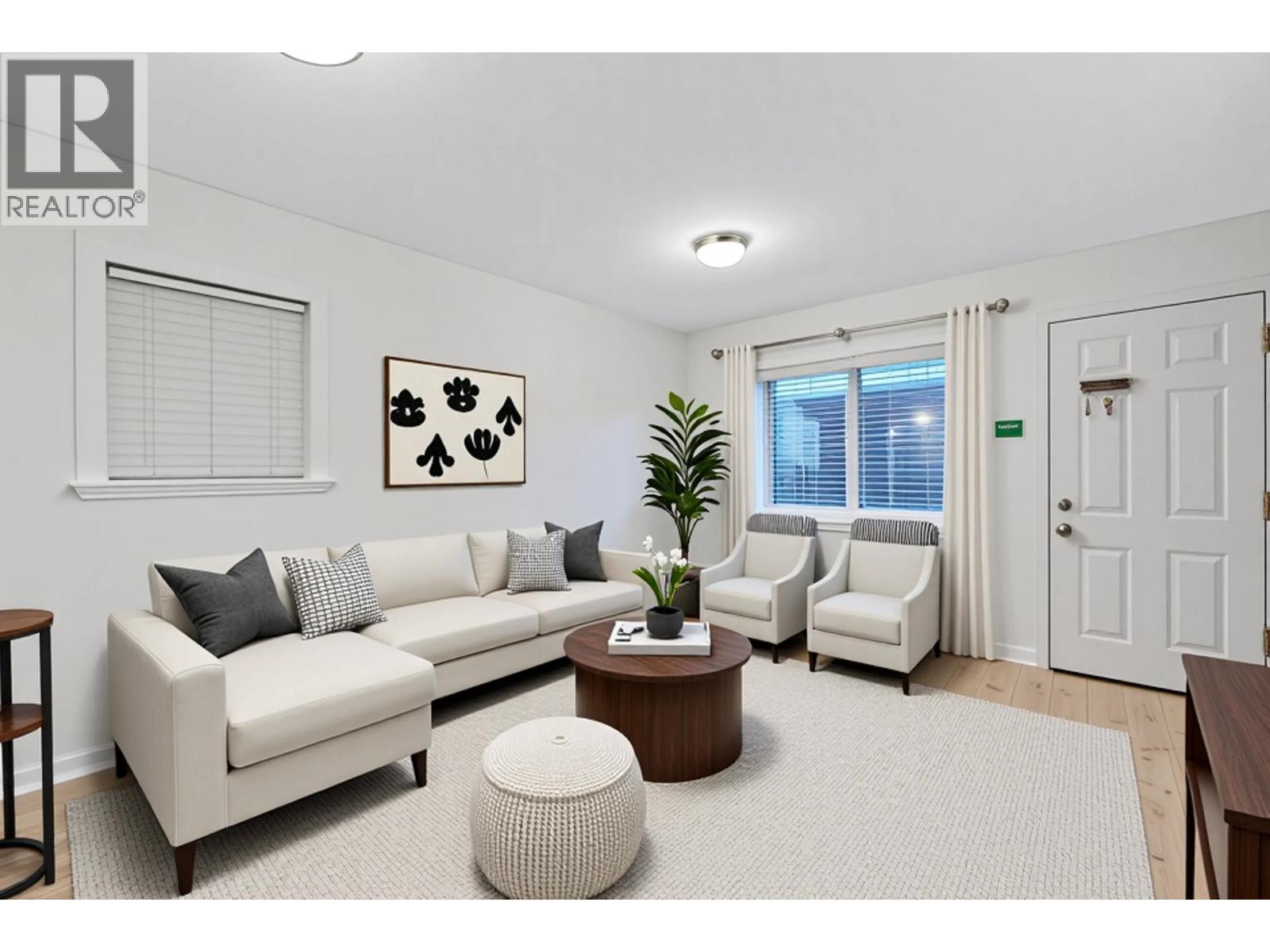 7332 1St Street, Burnaby, BC