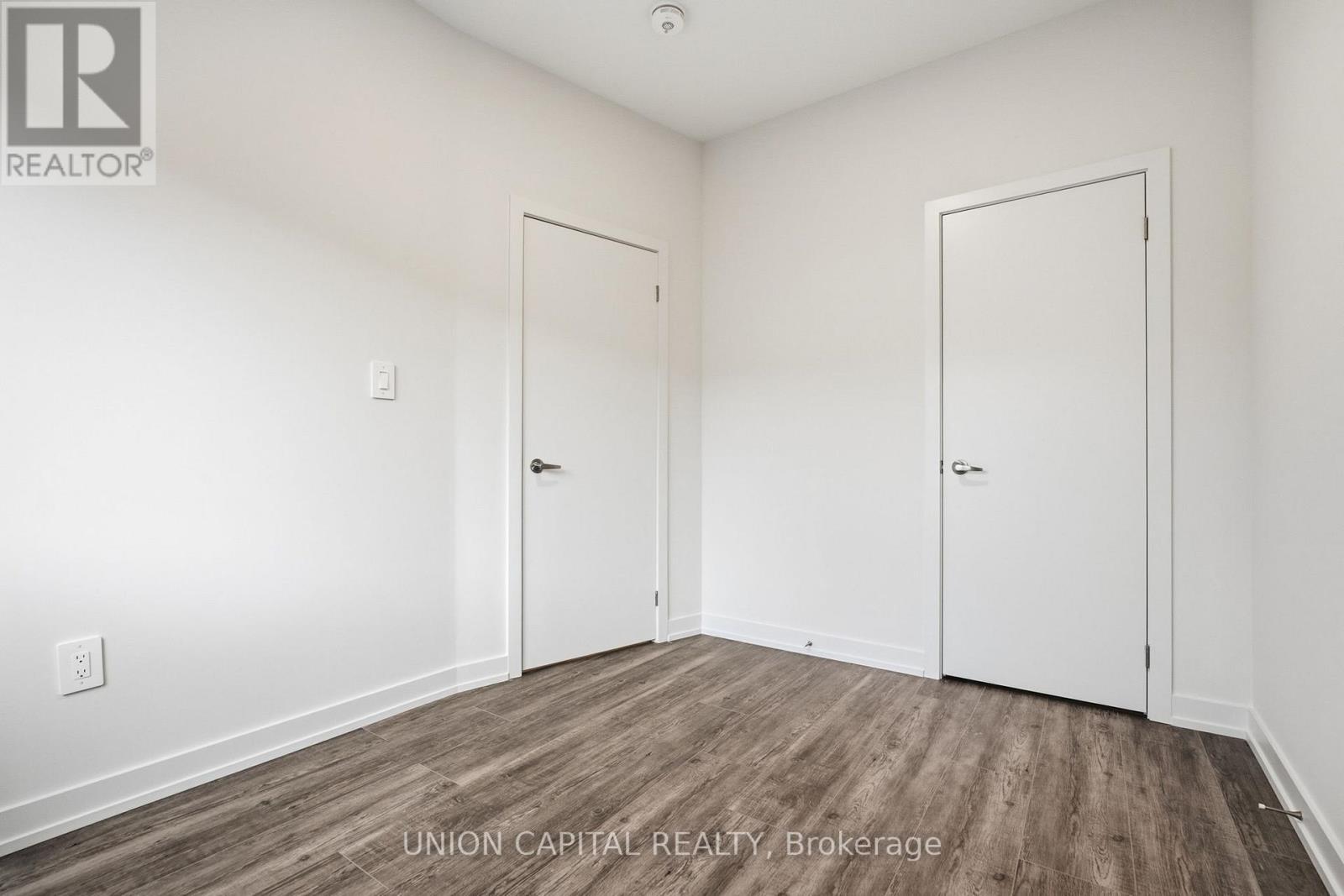 6 Robert Gilpin Lane, Richmond Hill, ON - Indoor Photo Showing Other Room