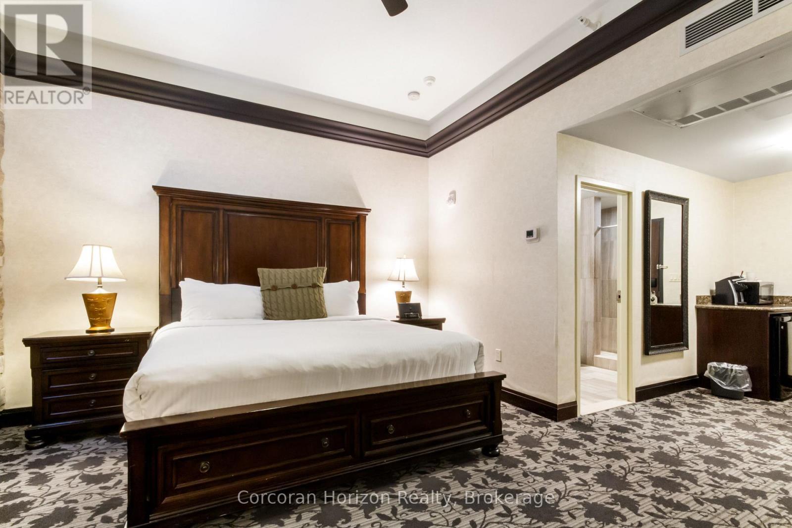 271 Merritt Street, St. Catharines (Oakdale), ON