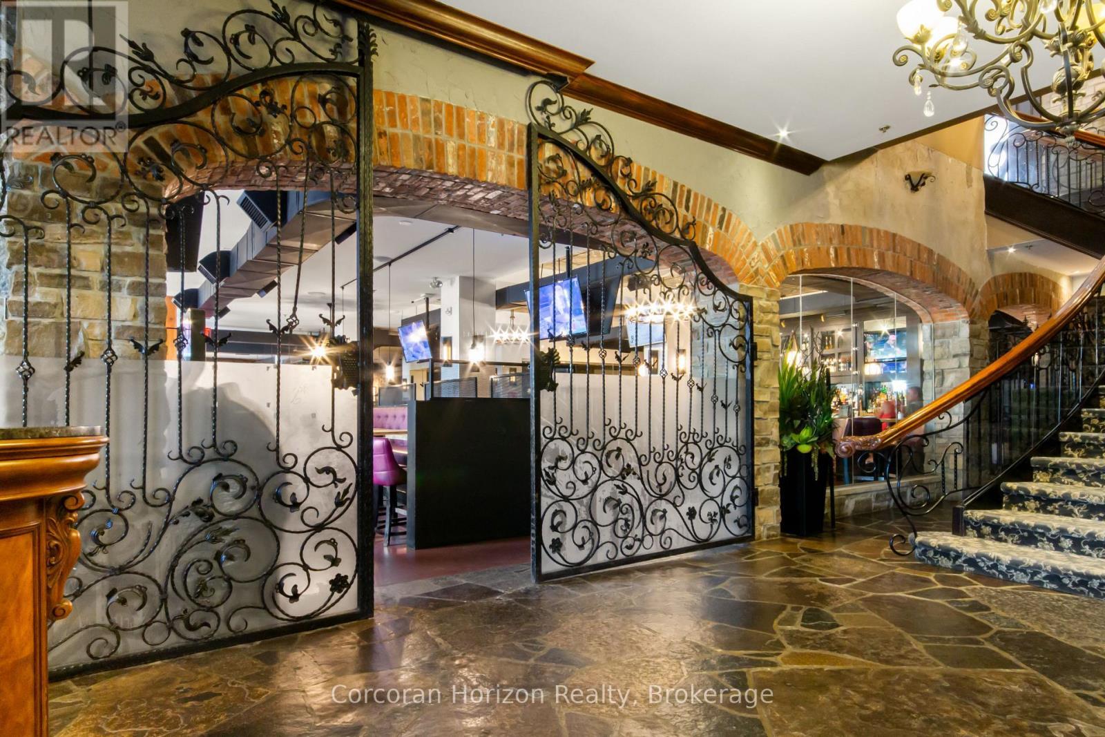 271 Merritt Street, St. Catharines (Oakdale), ON