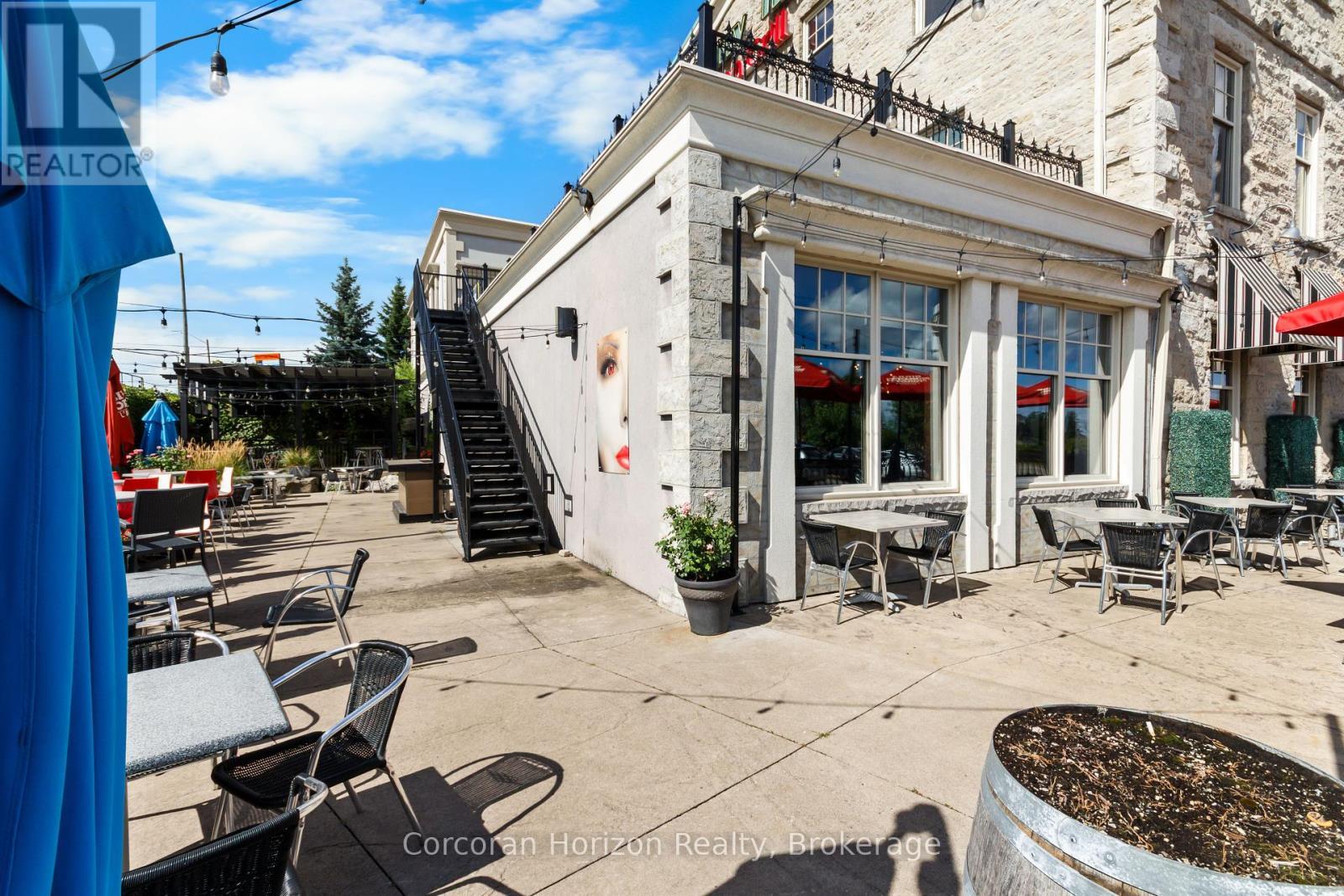 271 Merritt Street, St. Catharines (Oakdale), ON