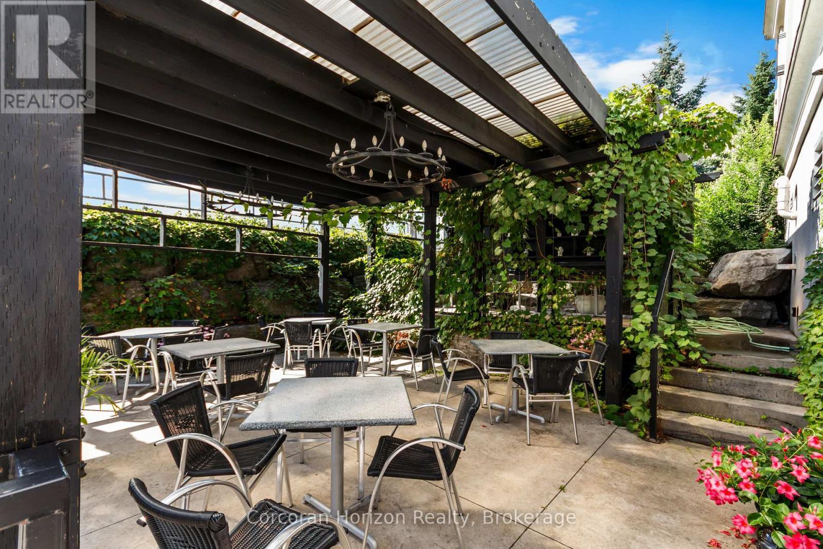 271 Merritt Street, St. Catharines (Oakdale), ON