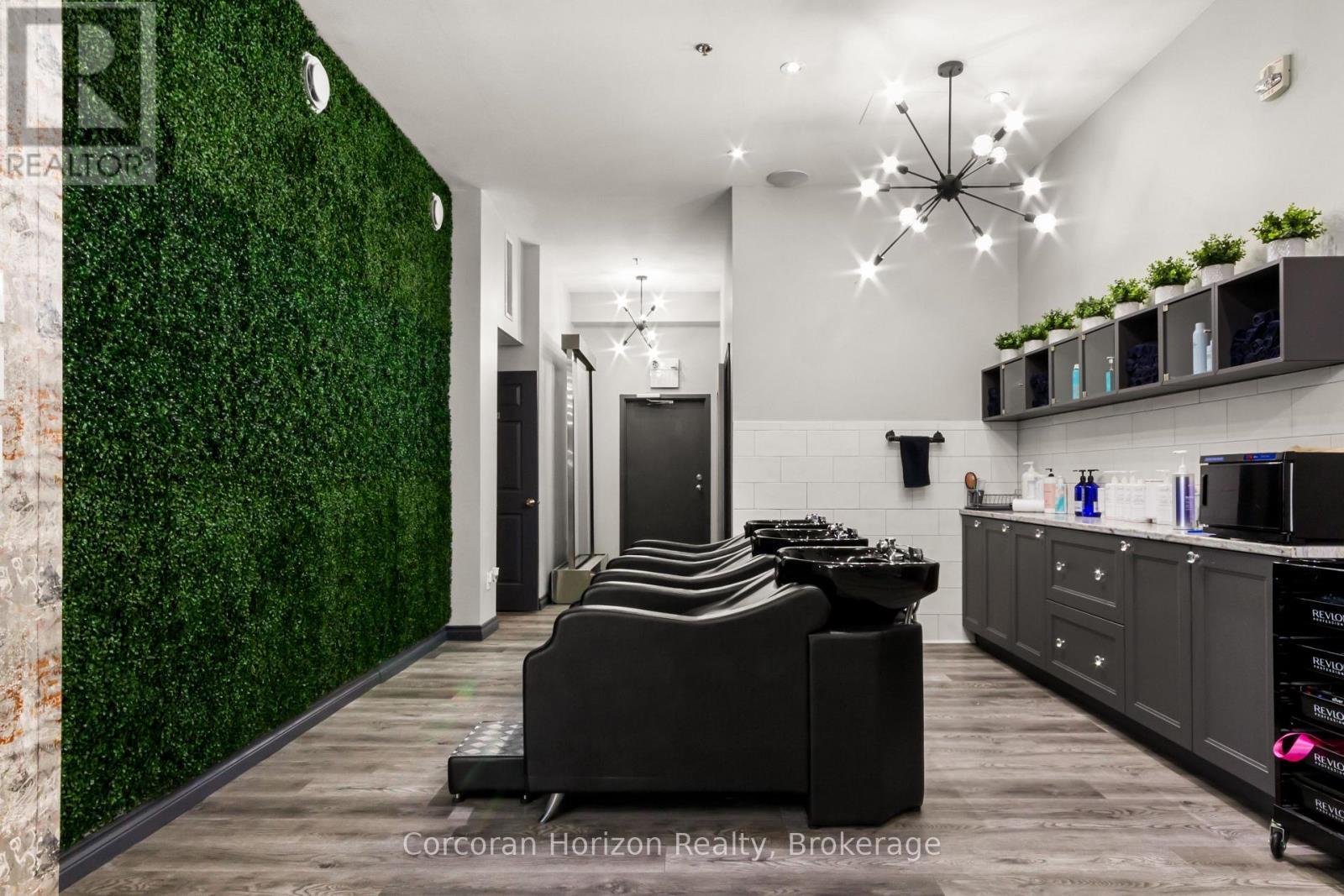 271 Merritt Street, St. Catharines (Oakdale), ON