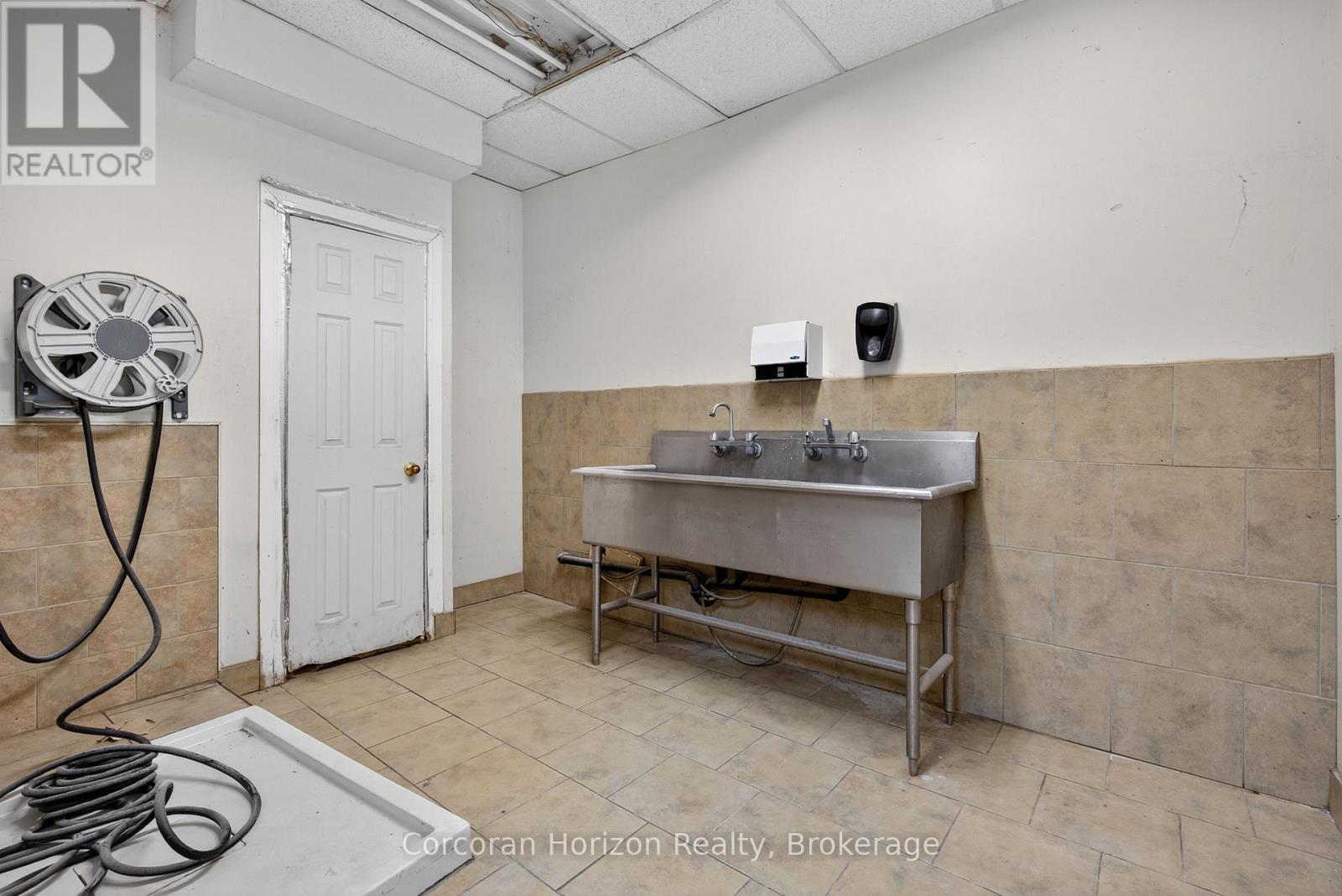 467 King Street E, Hamilton (Landsdale), ON