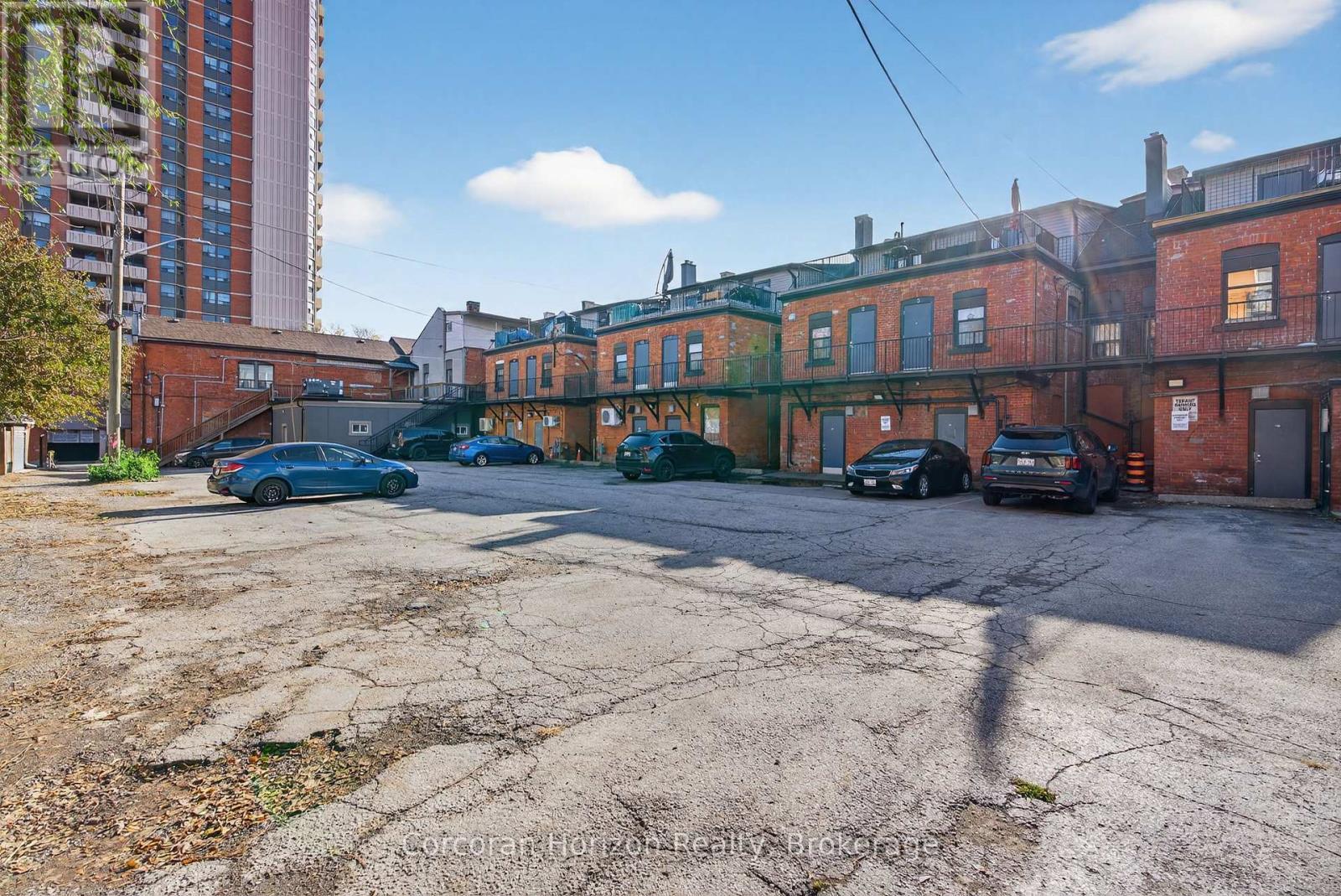 467 King Street E, Hamilton (Landsdale), ON