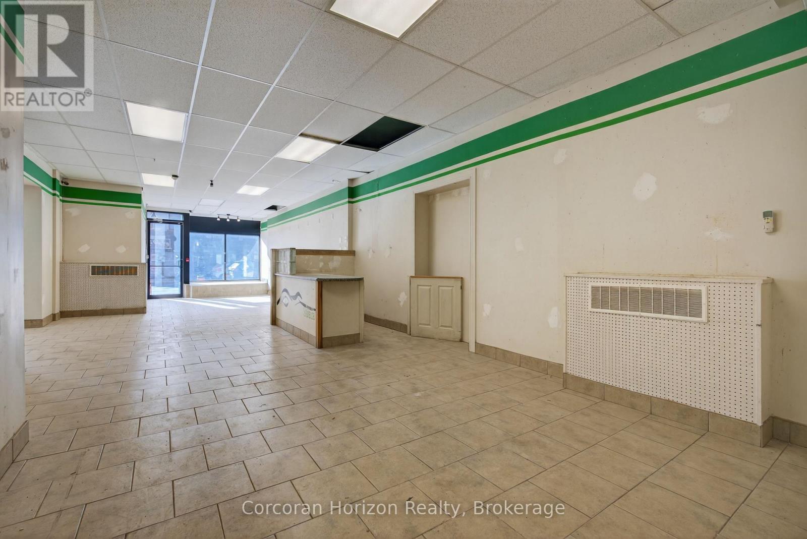 467 King Street E, Hamilton (Landsdale), ON