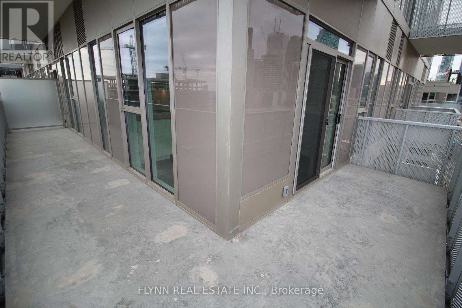 1019 - 20 Richardson Street, Toronto, ON - Outdoor With Exterior