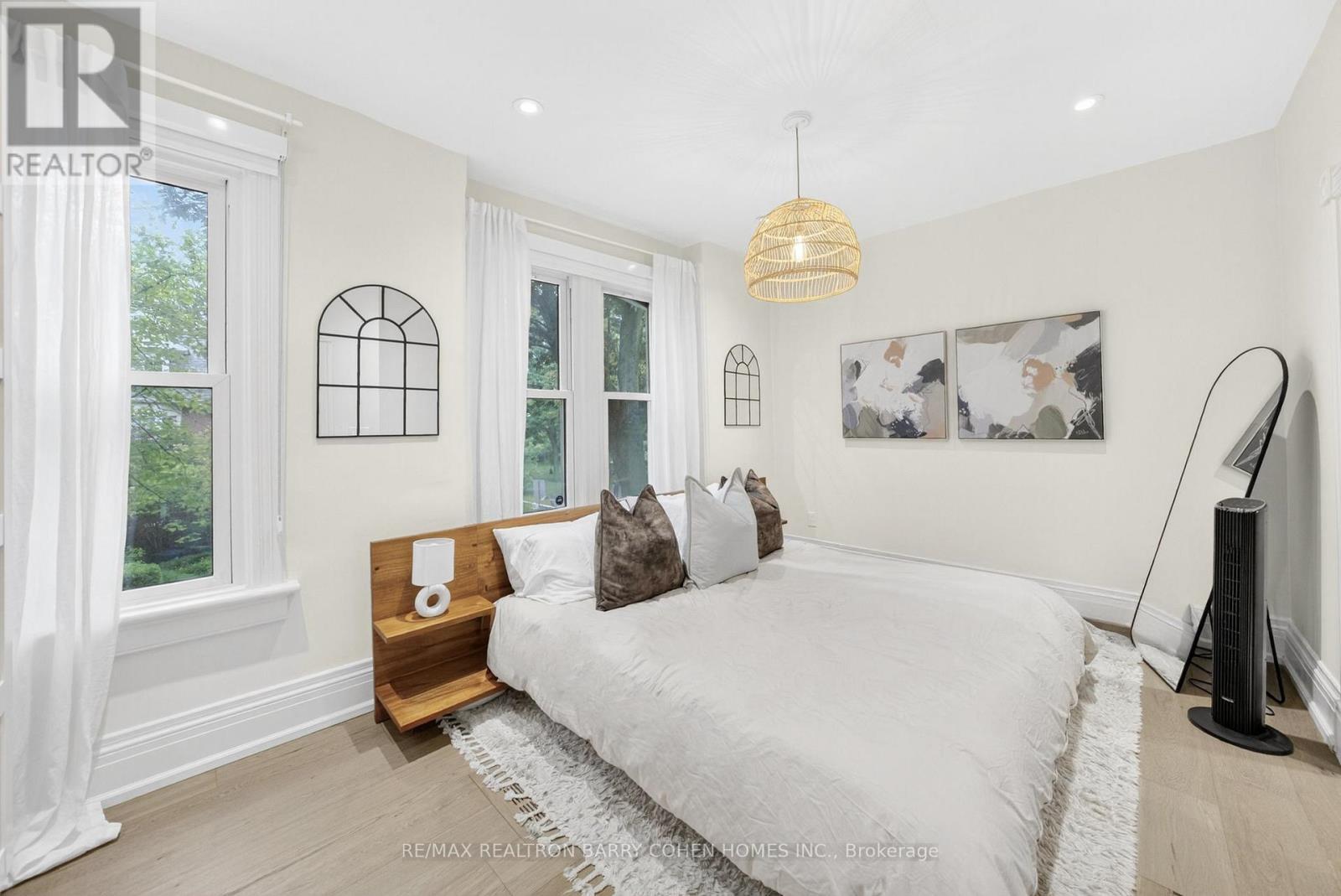 198 Macpherson Avenue, Toronto, ON - Indoor Photo Showing Bedroom