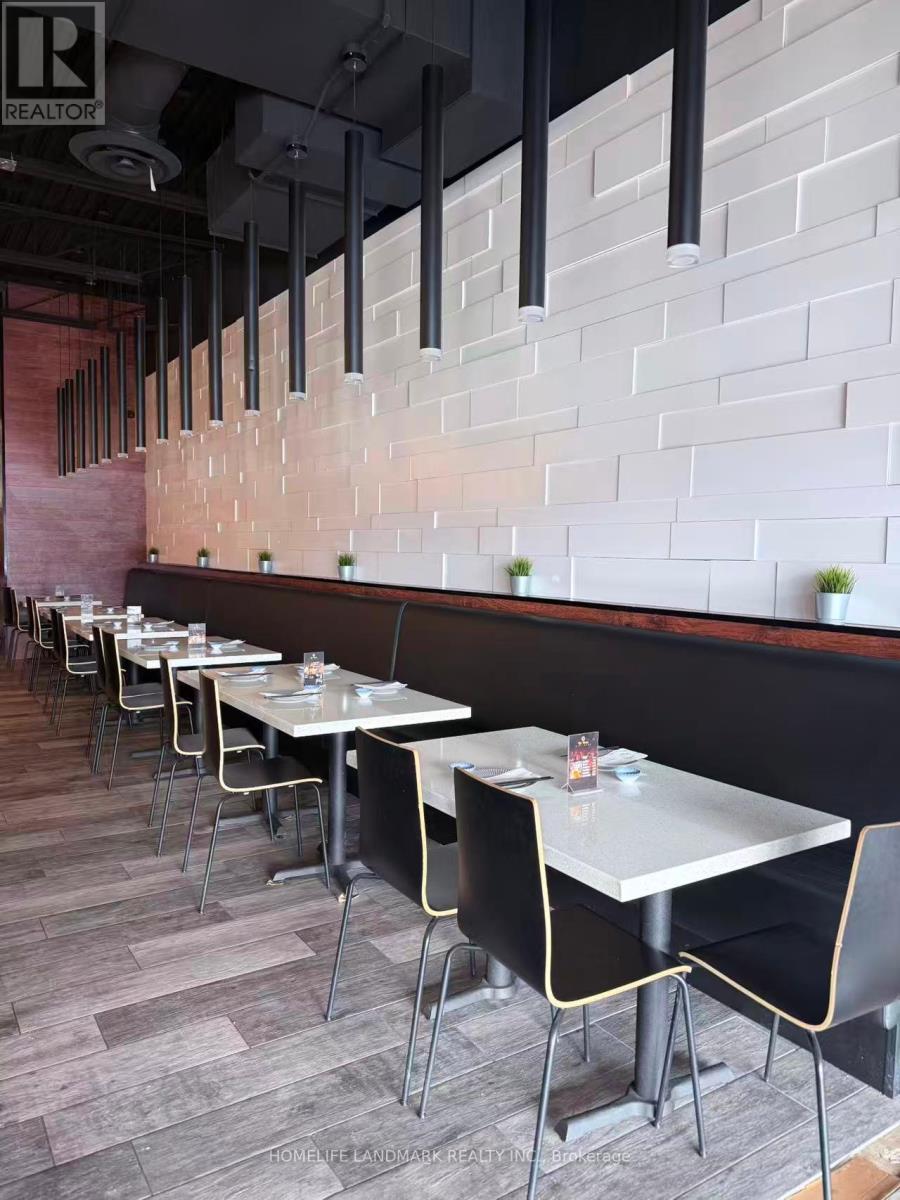 9 - 53 Wilson Street W, Hamilton, ON