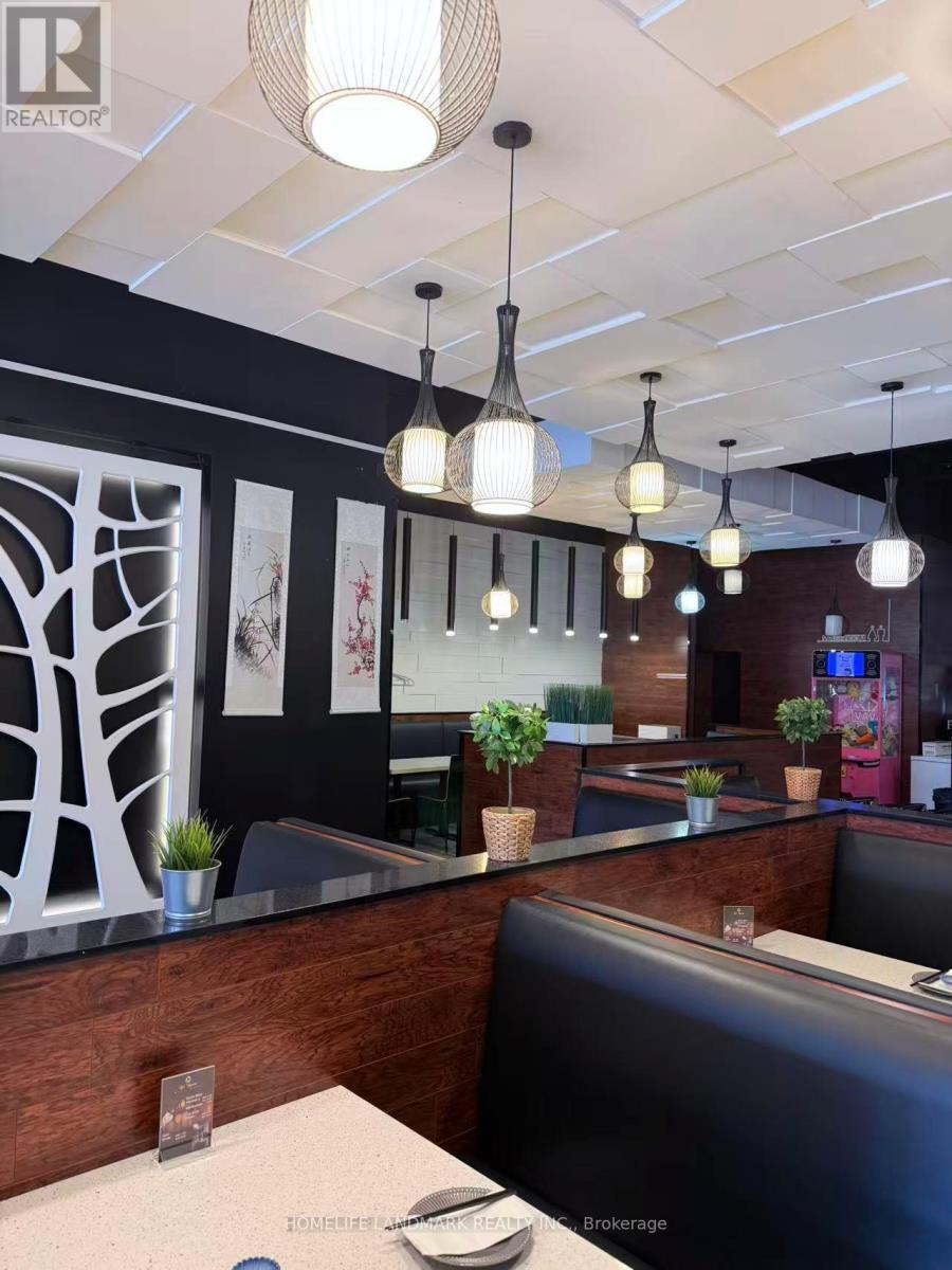 9 - 53 Wilson Street W, Hamilton, ON