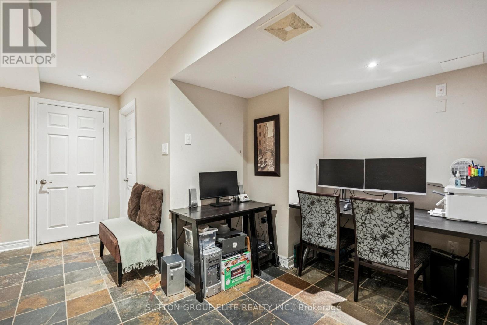 2424 Oakhaven Drive, Oakville, ON - Indoor Photo Showing Office