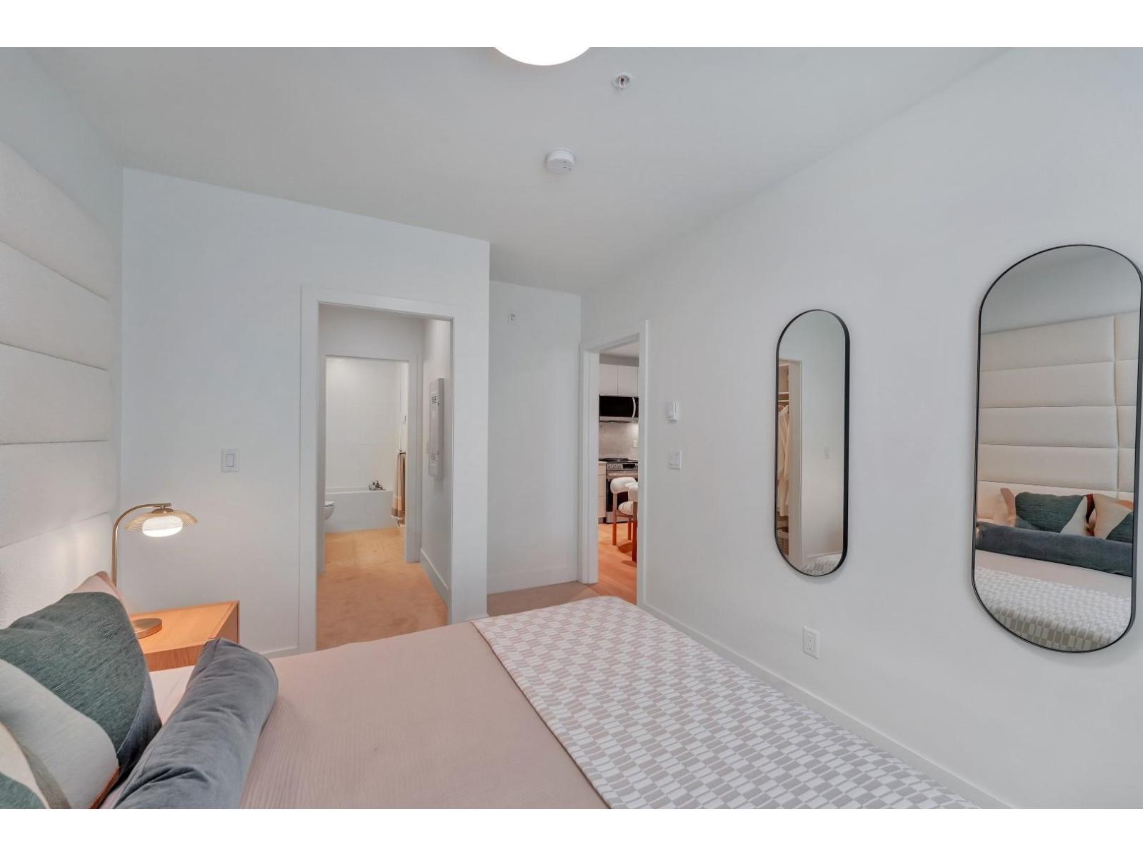 B313 5360 204Th Street, Langley, BC - Indoor Photo Showing Other Room