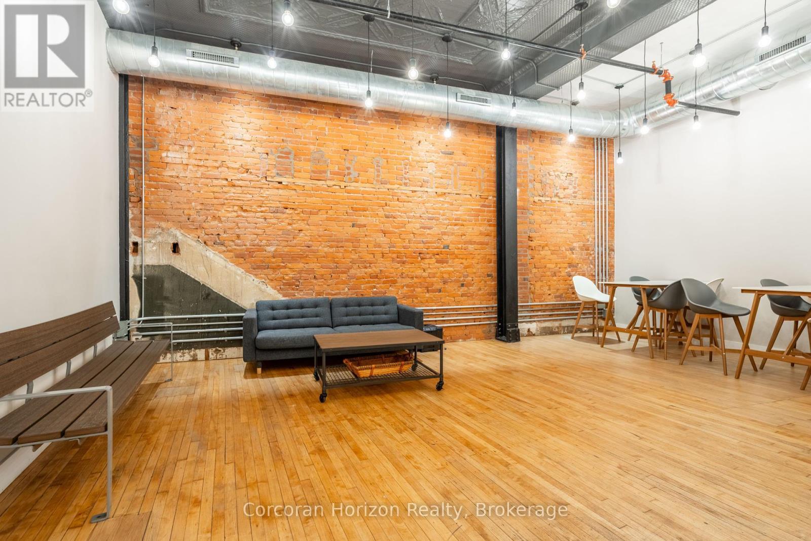 201-B - 12 James Street N, Hamilton (Beasley), ON