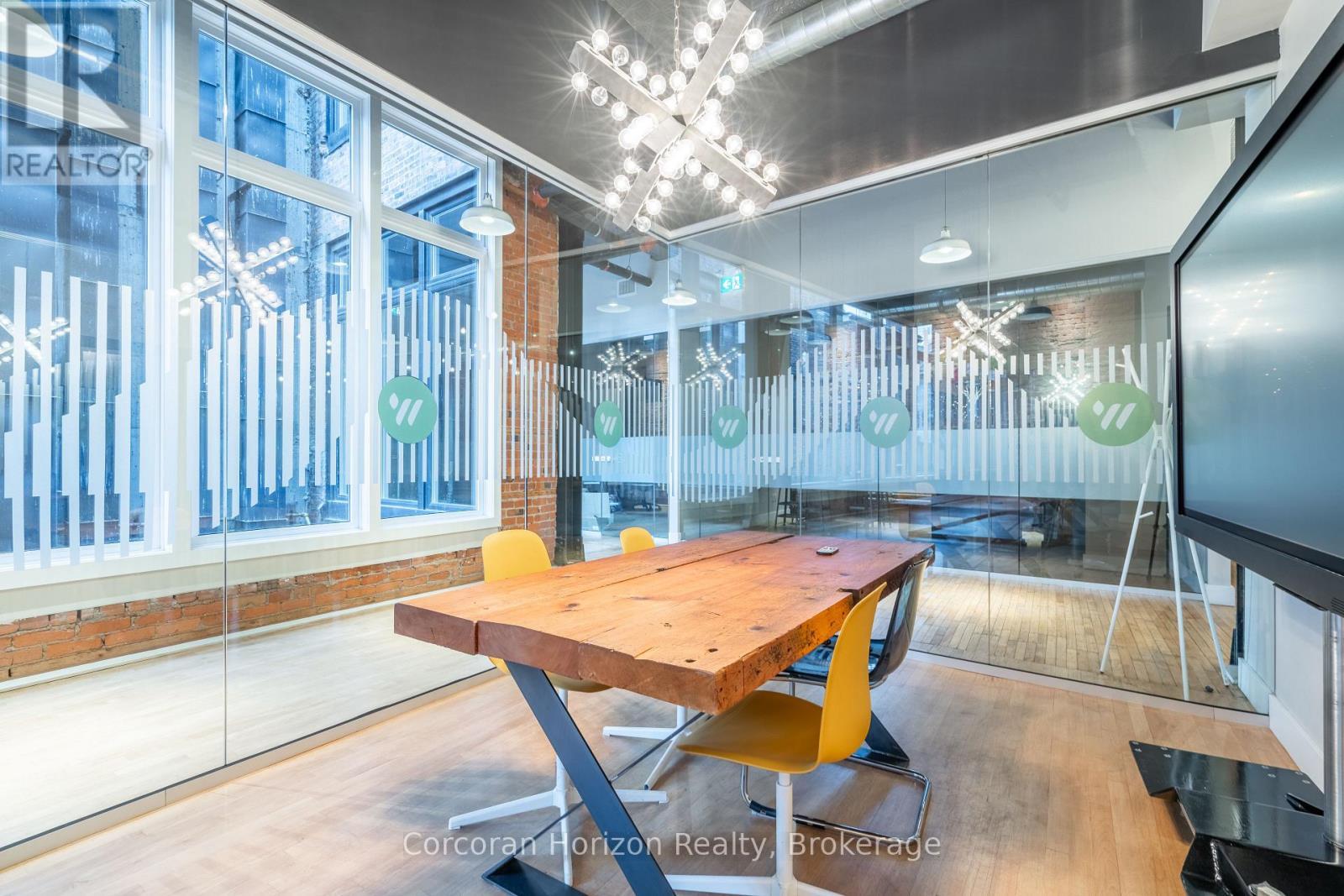 201-B - 12 James Street N, Hamilton (Beasley), ON