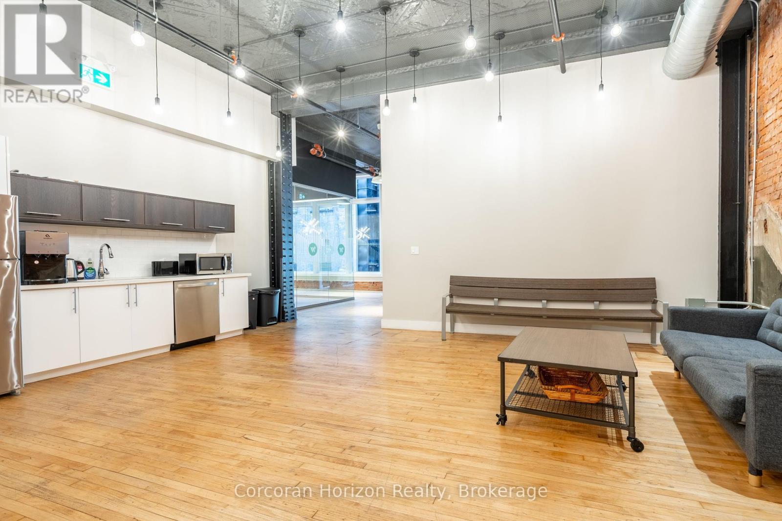 201-B - 12 James Street N, Hamilton (Beasley), ON