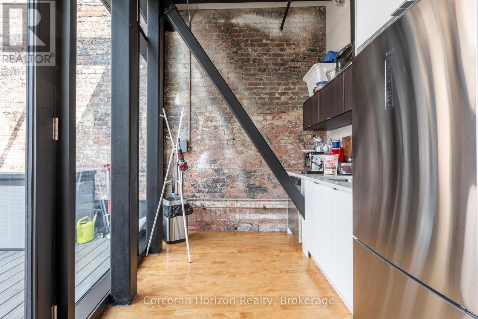 201-B - 12 James Street N, Hamilton (Beasley), ON