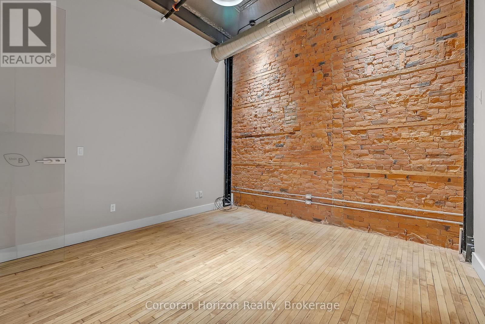 201-B - 12 James Street N, Hamilton (Beasley), ON