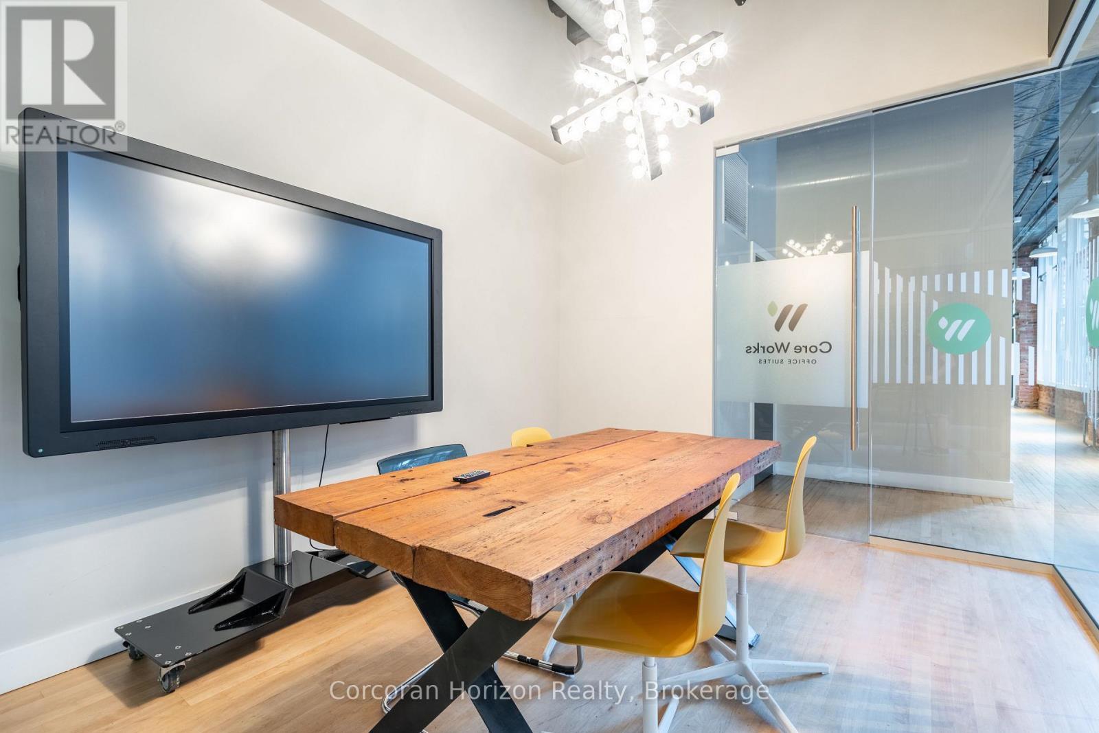 201-E - 12 James Street N, Hamilton (Beasley), ON