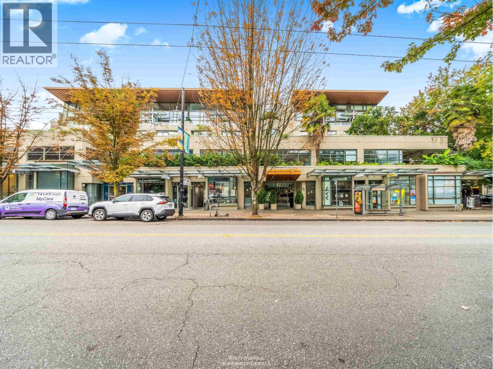 303 1688 Robson Street, Vancouver, BC - Outdoor