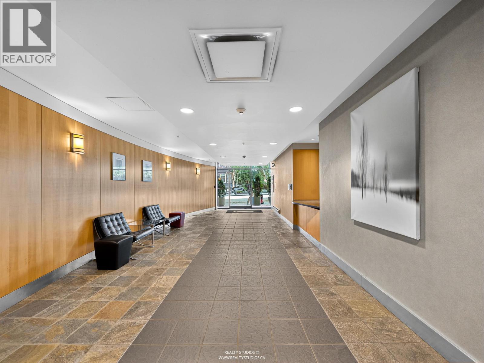 303 1688 Robson Street, Vancouver, BC - Indoor Photo Showing Other Room