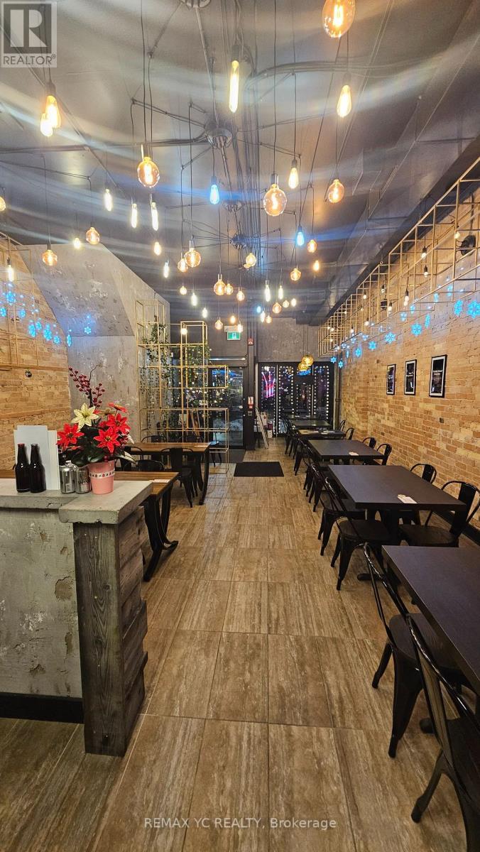 23 King Street N, Waterloo, ON