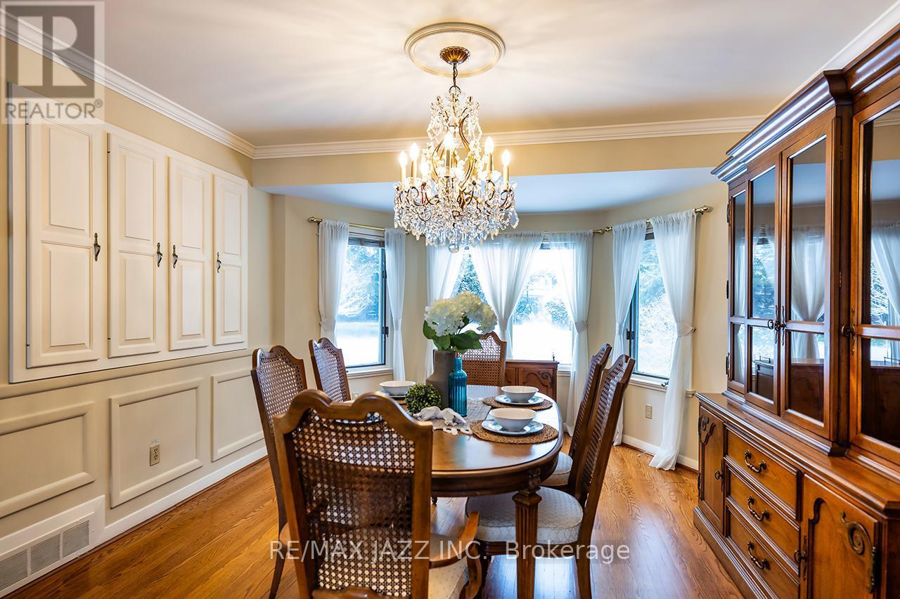 233 Wellington Street, Whitby (Lynde Creek), ON - Indoor Photo Showing Dining Room