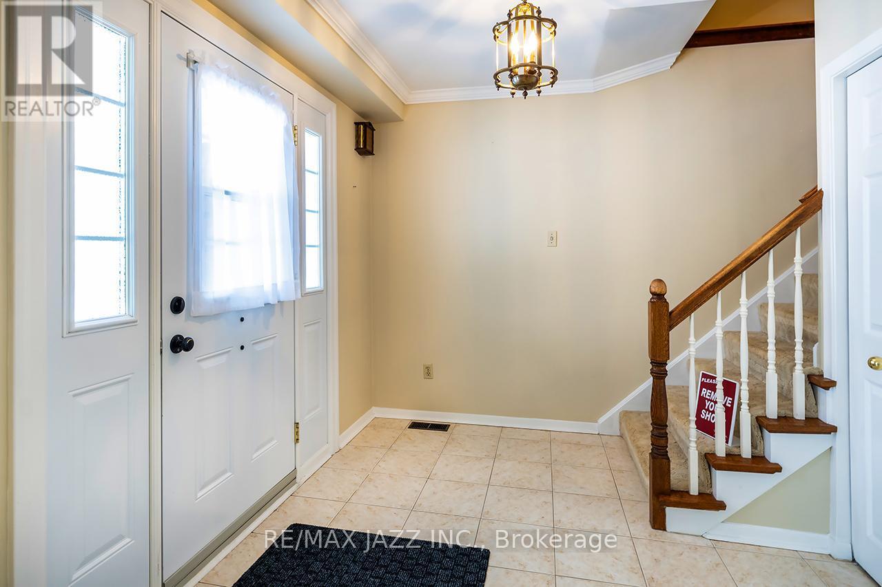 233 Wellington Street, Whitby (Lynde Creek), ON - Indoor Photo Showing Other Room