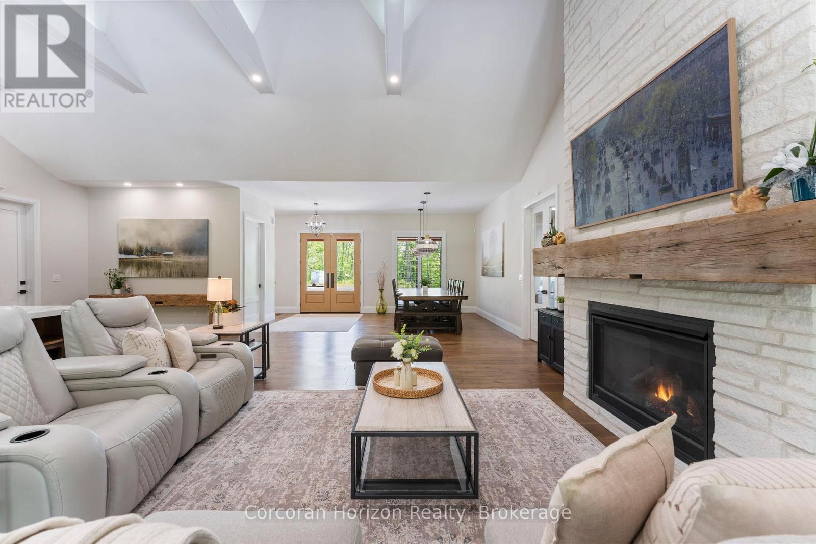 11 Cockshutt Road, Brant (Brantford Twp), ON - Indoor Photo Showing Living Room With Fireplace