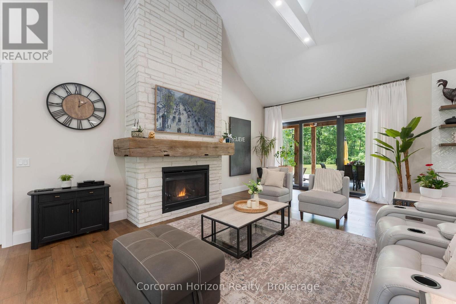 11 Cockshutt Road, Brant (Brantford Twp), ON - Indoor Photo Showing Living Room With Fireplace