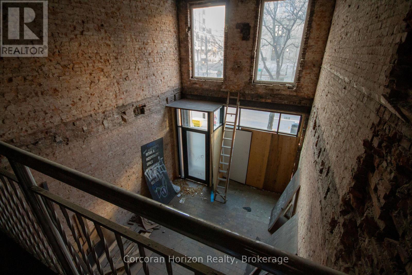 79 King Street E, Hamilton (Beasley), ON