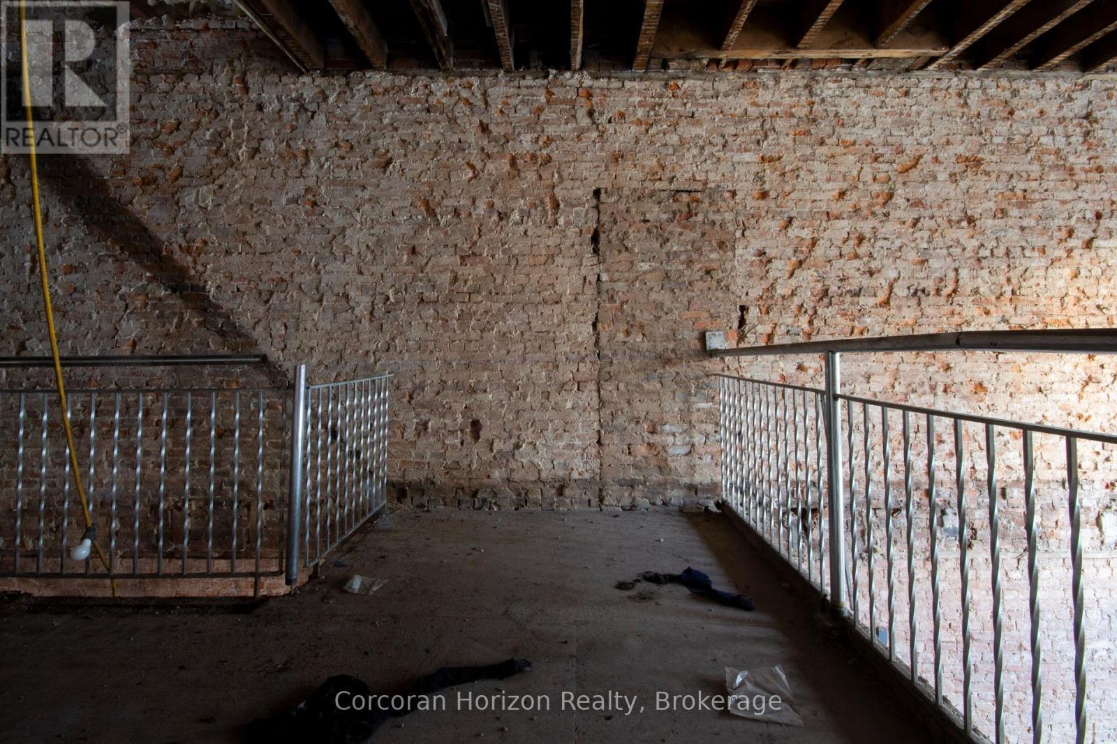 79 King Street E, Hamilton (Beasley), ON