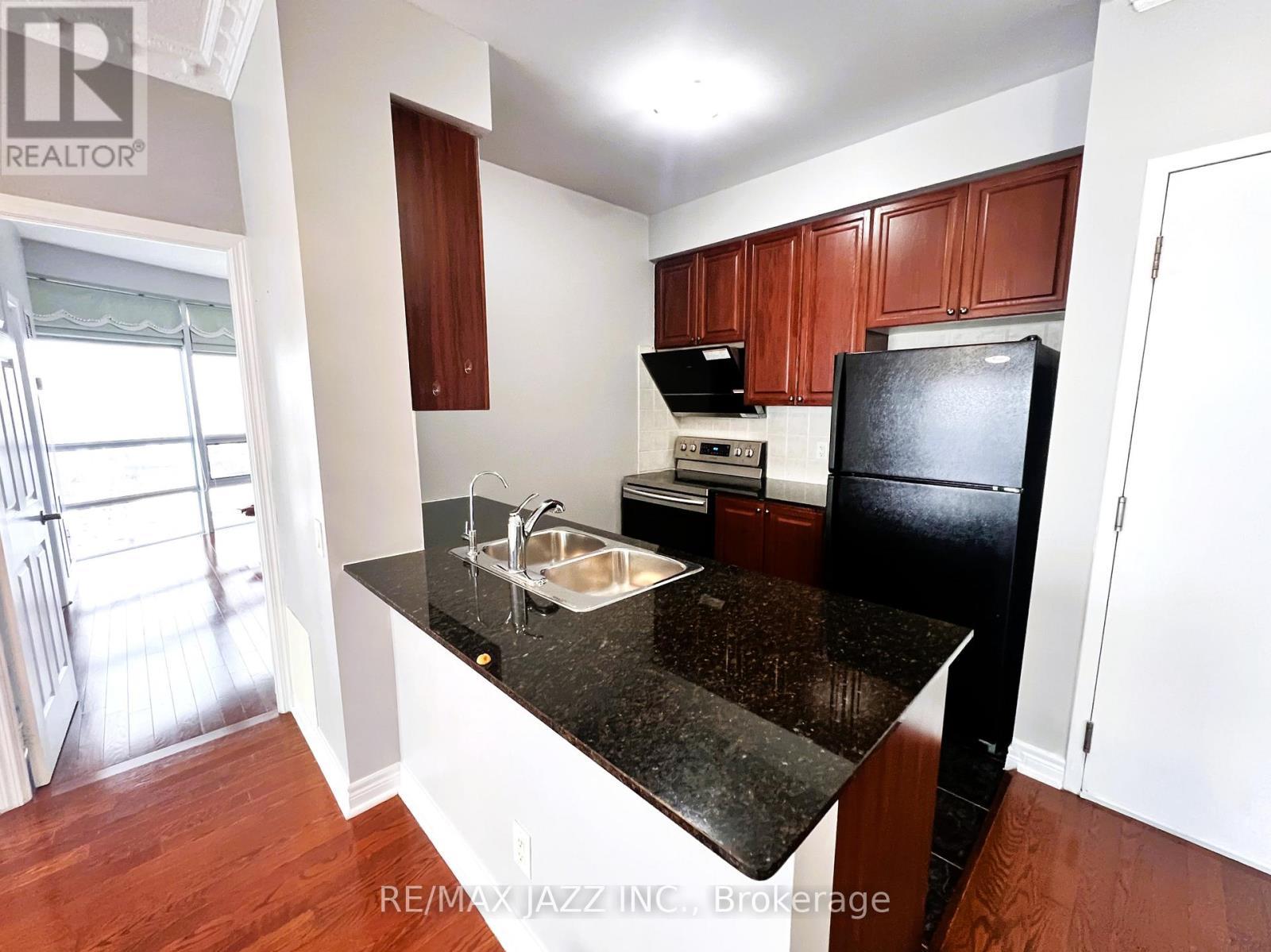3505 - 83 Borough Drive, Toronto (Bendale), ON - Indoor Photo Showing Kitchen With Double Sink
