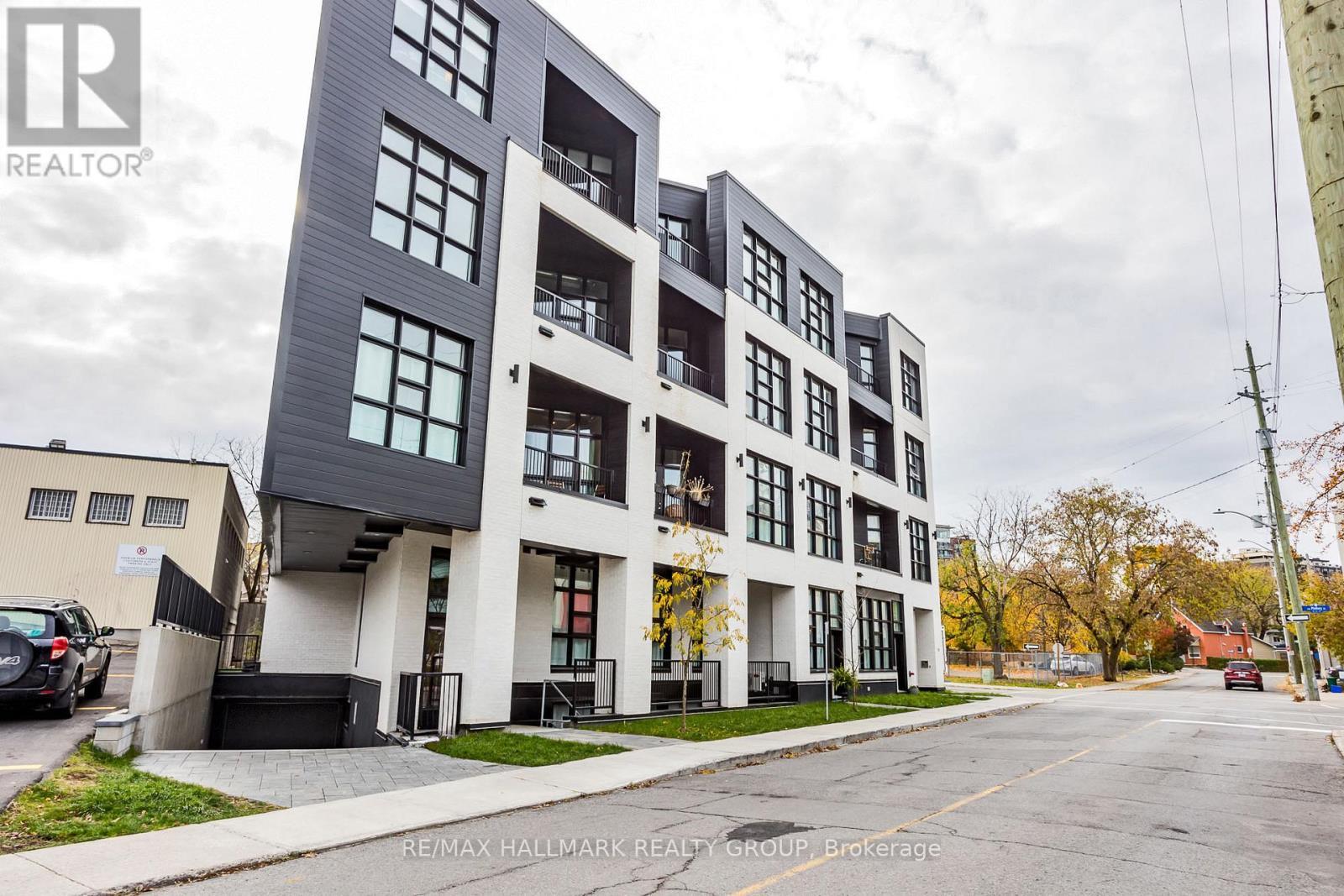 404 - 101 Pinhey Street N, Ottawa, ON - Outdoor With Facade