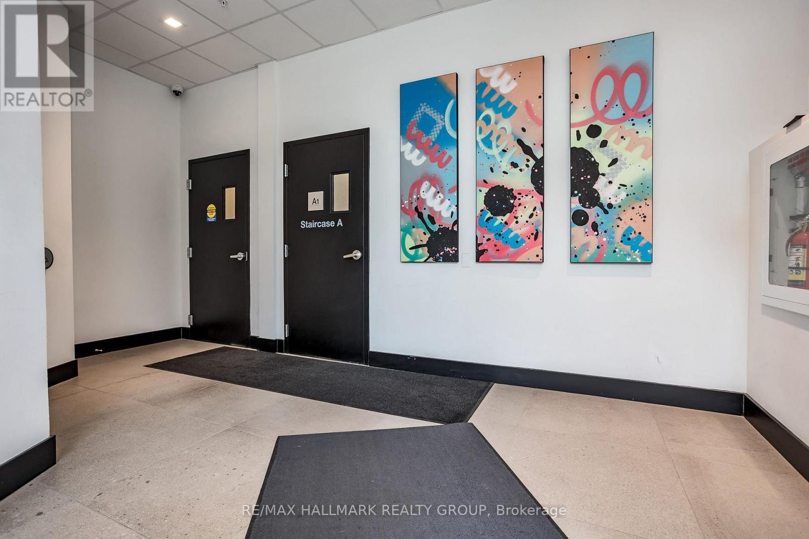 404 - 101 Pinhey Street N, Ottawa, ON - Indoor Photo Showing Other Room