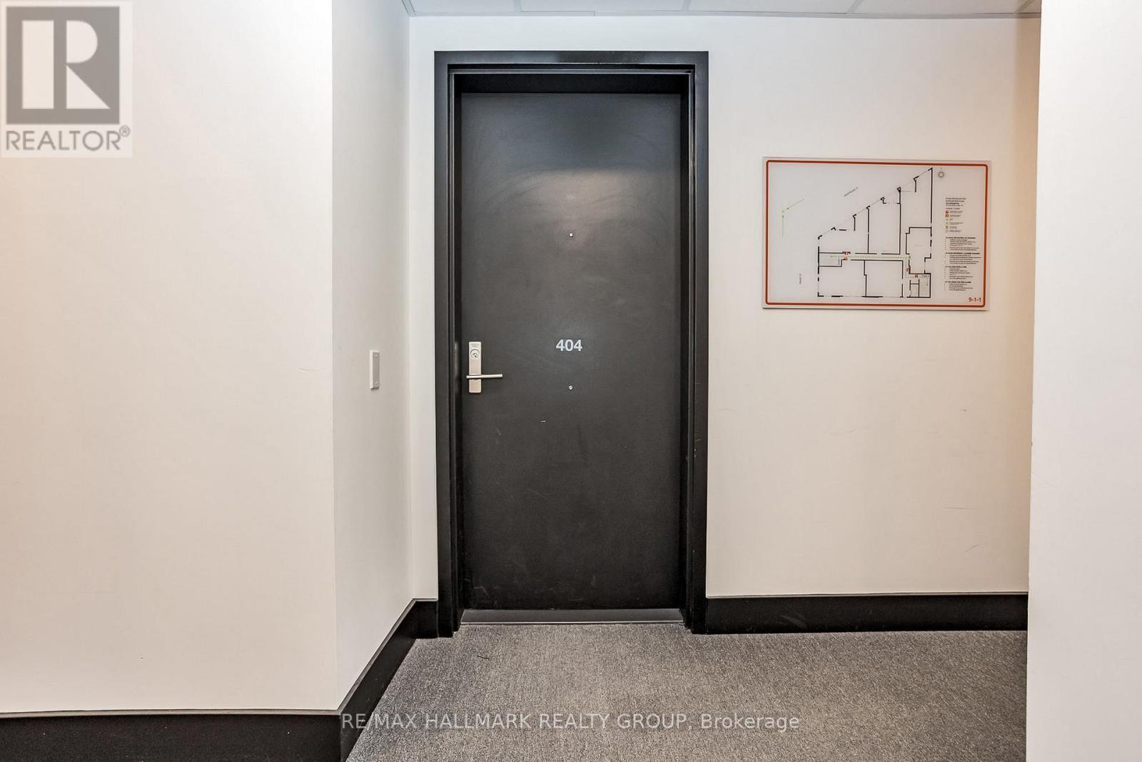 404 - 101 Pinhey Street N, Ottawa, ON - Indoor Photo Showing Other Room