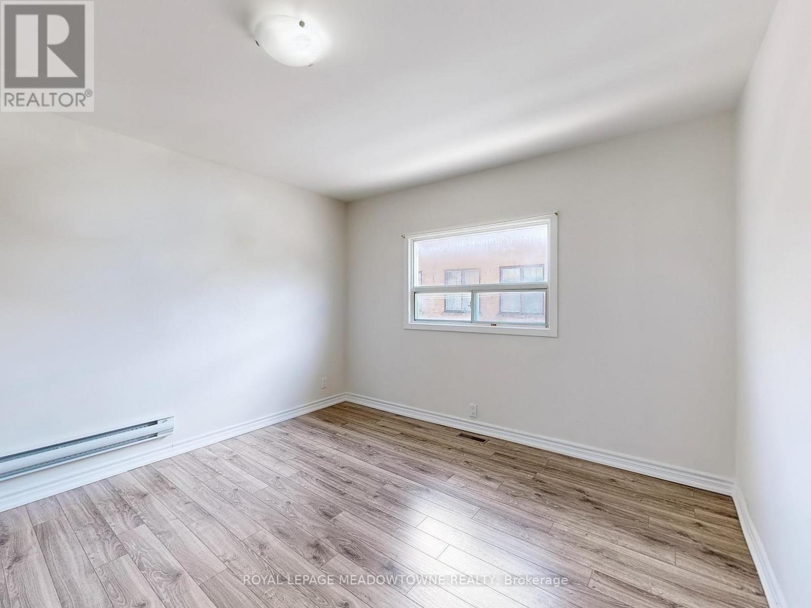 1 - 12 Wesleyan Street, Halton Hills, ON - Indoor Photo Showing Other Room