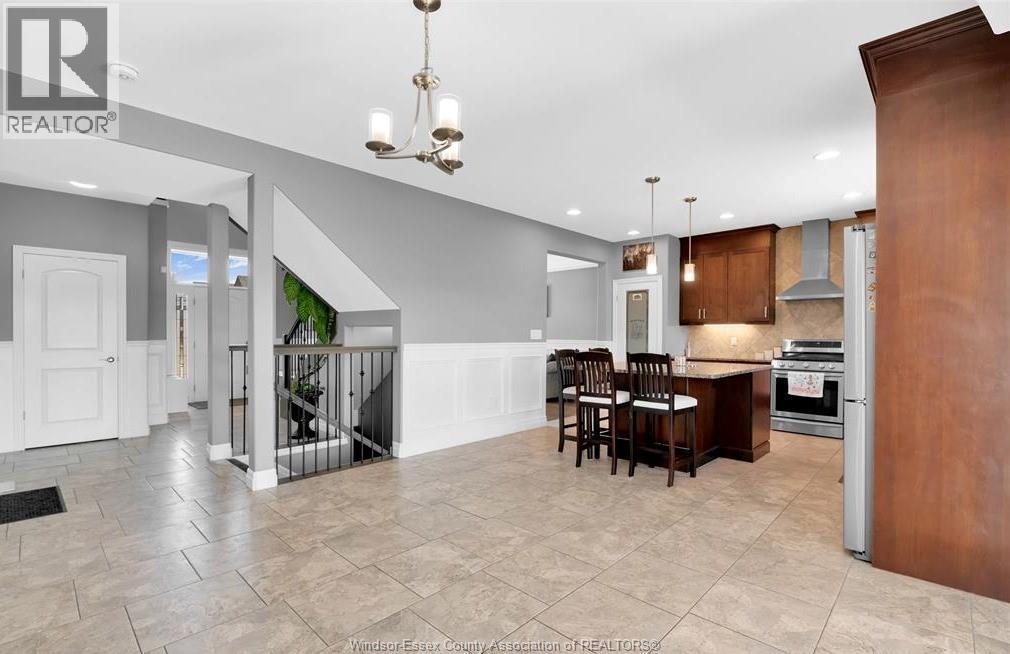 1099 Vincent Crescent, Lakeshore, ON - Indoor