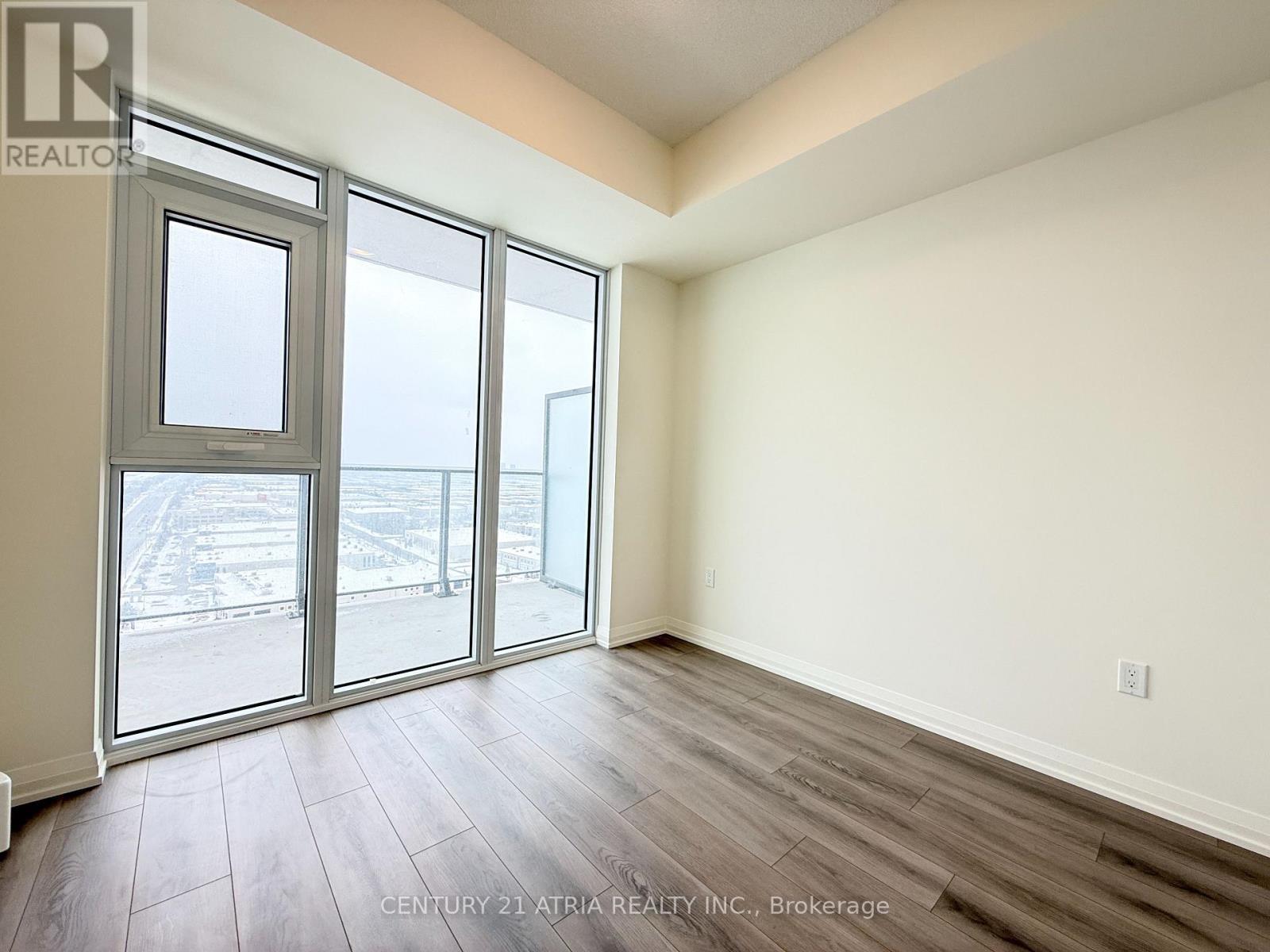 2021 - 8960 Jane Street, Vaughan, ON - Indoor Photo Showing Other Room