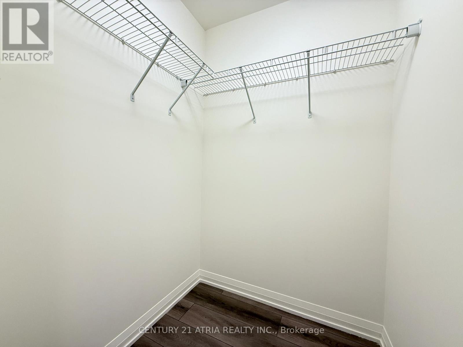 2021 - 8960 Jane Street, Vaughan, ON - Indoor With Storage