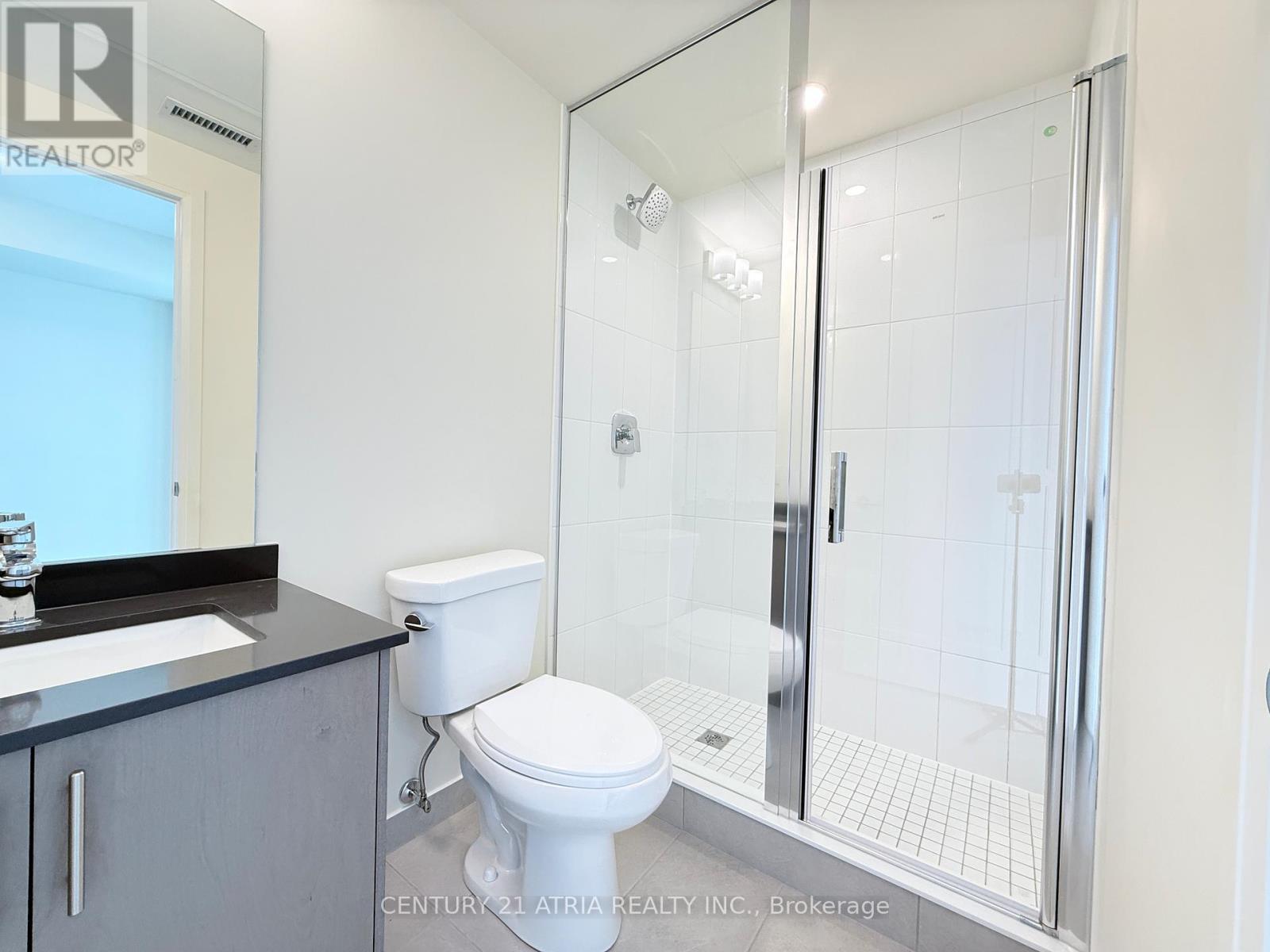 2021 - 8960 Jane Street, Vaughan, ON - Indoor Photo Showing Bathroom