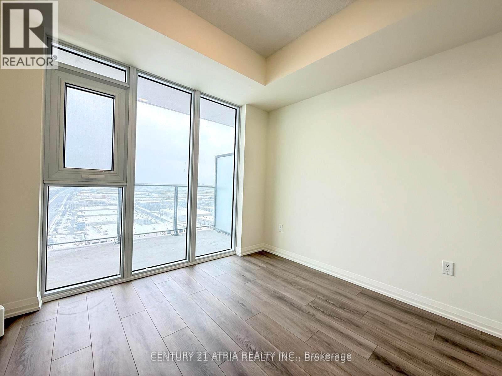 2021 - 8960 Jane Street, Vaughan, ON - Indoor Photo Showing Other Room