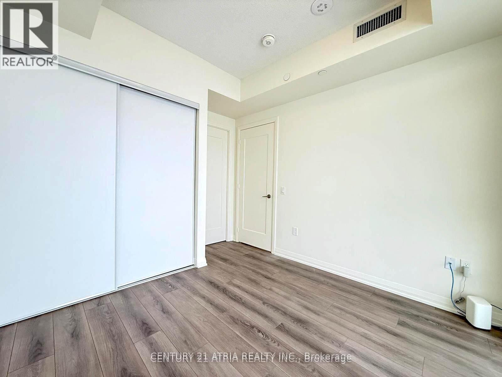 2021 - 8960 Jane Street, Vaughan, ON - Indoor Photo Showing Other Room