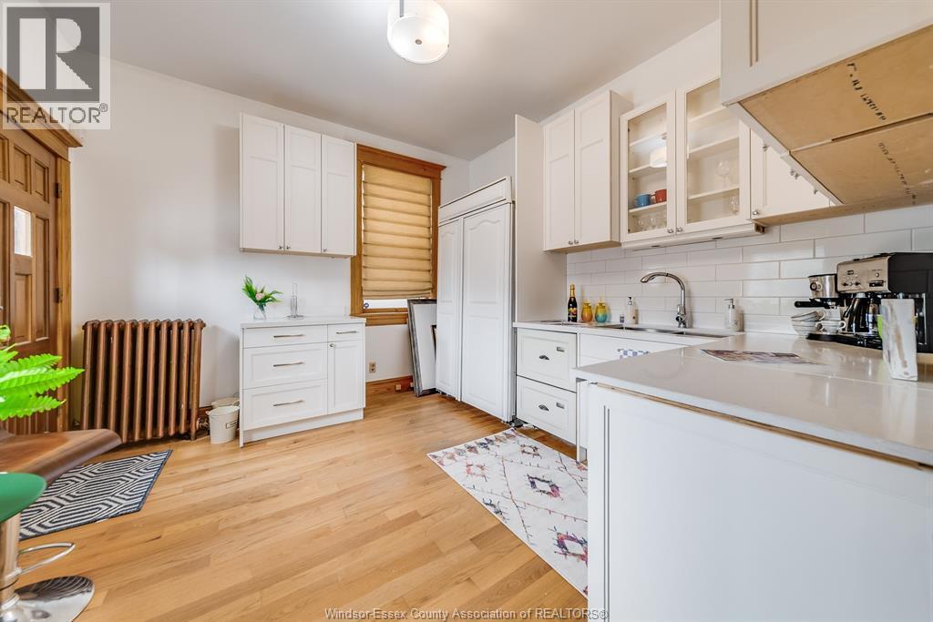 961 Ouellette Avenue, Windsor, ON